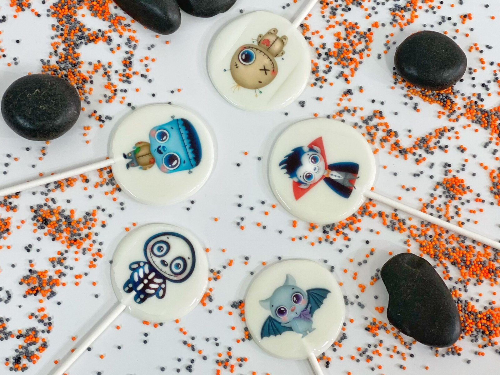 Personajes de Halloween piruletas caramelos duros hechos a mano personalizados