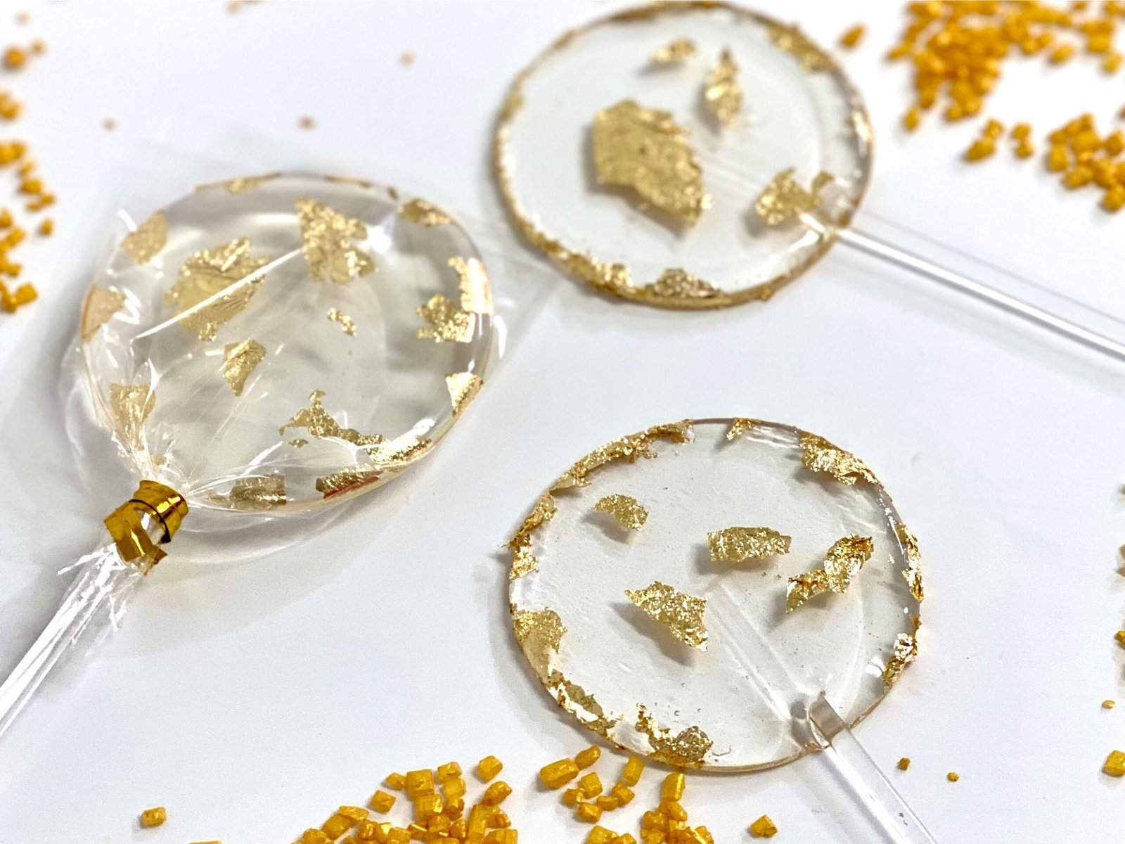 Piruletas doradas de papel comestible hechas a mano sin azúcar - Imagen 3