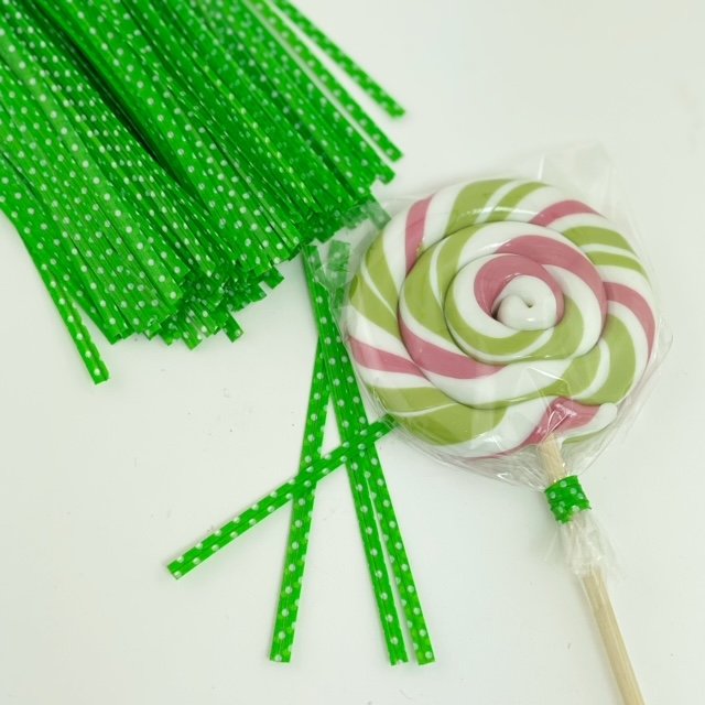 Alambres verdes con estampado de puntos - Imagen 2