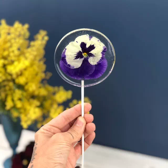 Curso de Piruletas de Isomalt con Flores Naturales - Imagen 2
