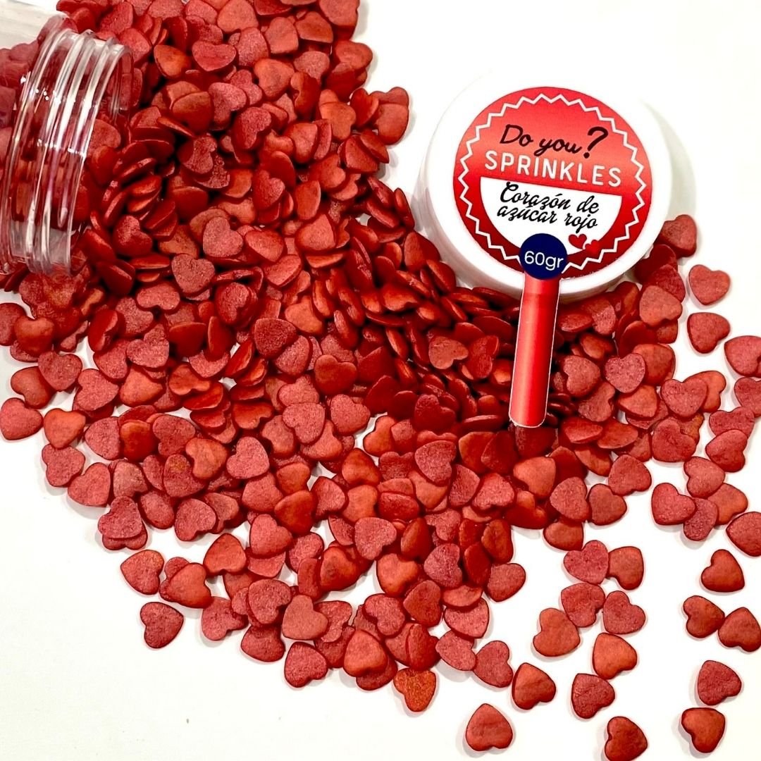 Corazones de azúcar rojos